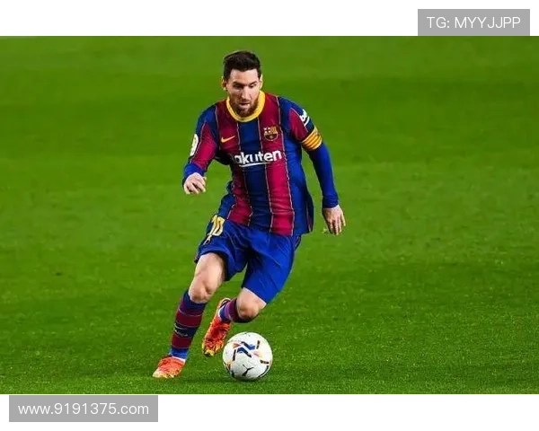 足球场上的魅力男神集锦展现足球明星帅哥的风采与风格